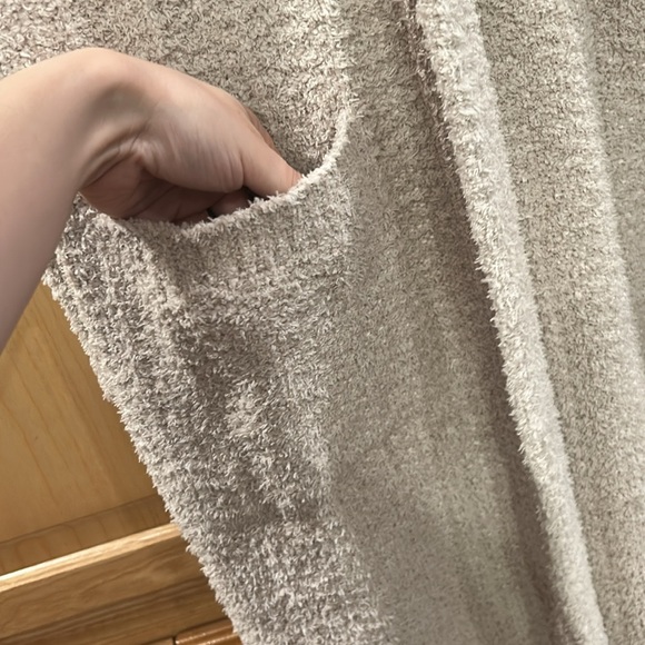 NWT! Barefoot Dreams Cardigan - Picture 4 of 10